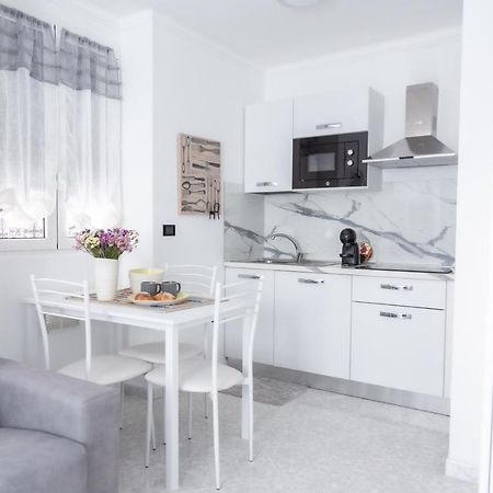 Casa Liri Sanremo -Centrale, Moderna, 5Min Spiaggia, Ariston- Zewnętrze zdjęcie